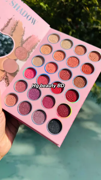 IGOODCO fashion 4 In 1 Makeup Book Palette